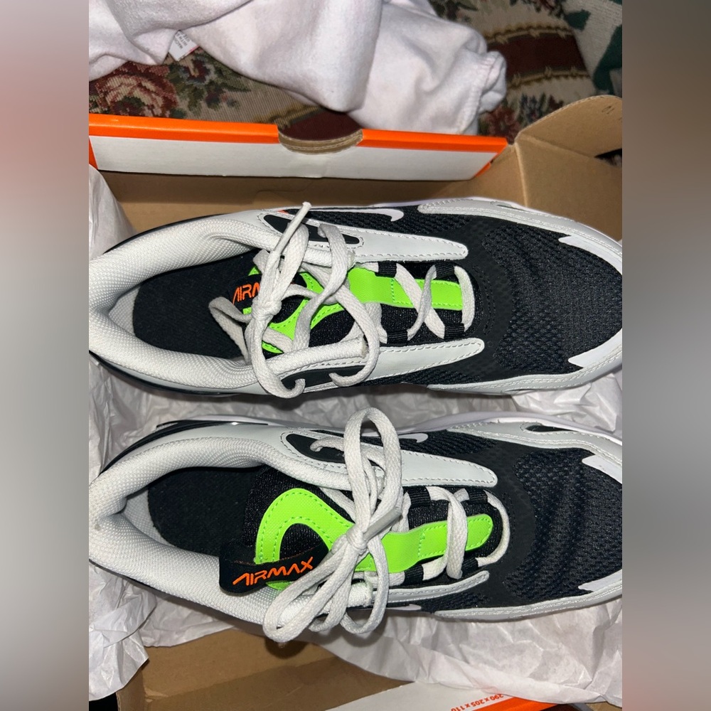 Nike Air Max Black and Lime Sneakers